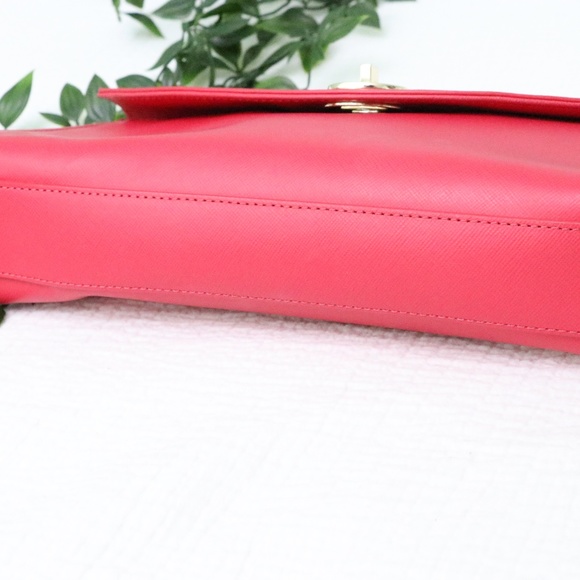 Tory Burch Red Clutch with Gold Details - Picture 11 of 12